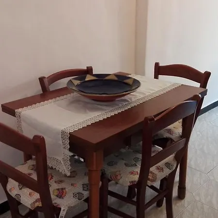 Casa Azalea Vakantiehuis Imperia